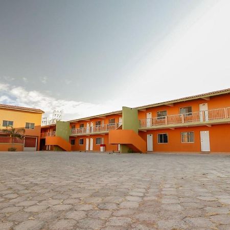 Hotel & Suites Marrod تشيهواهوا المظهر الخارجي الصورة