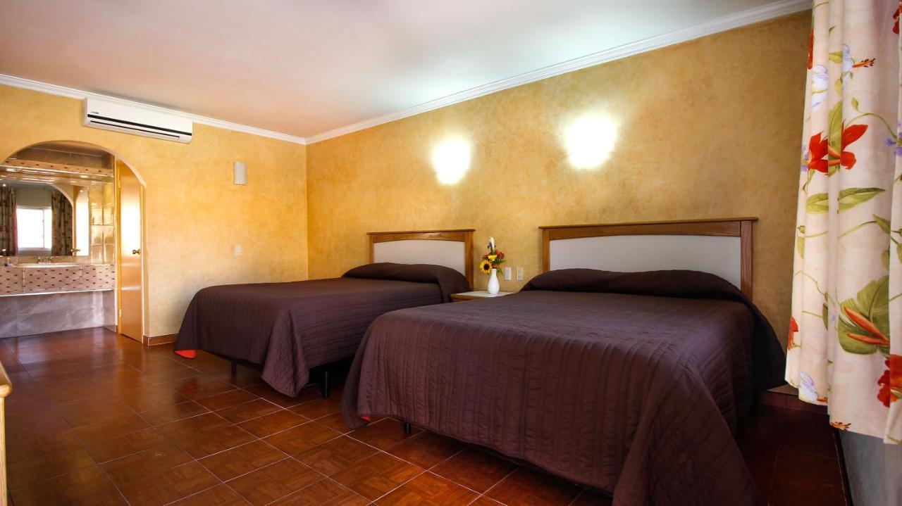 Hotel & Suites Marrod تشيهواهوا المظهر الخارجي الصورة